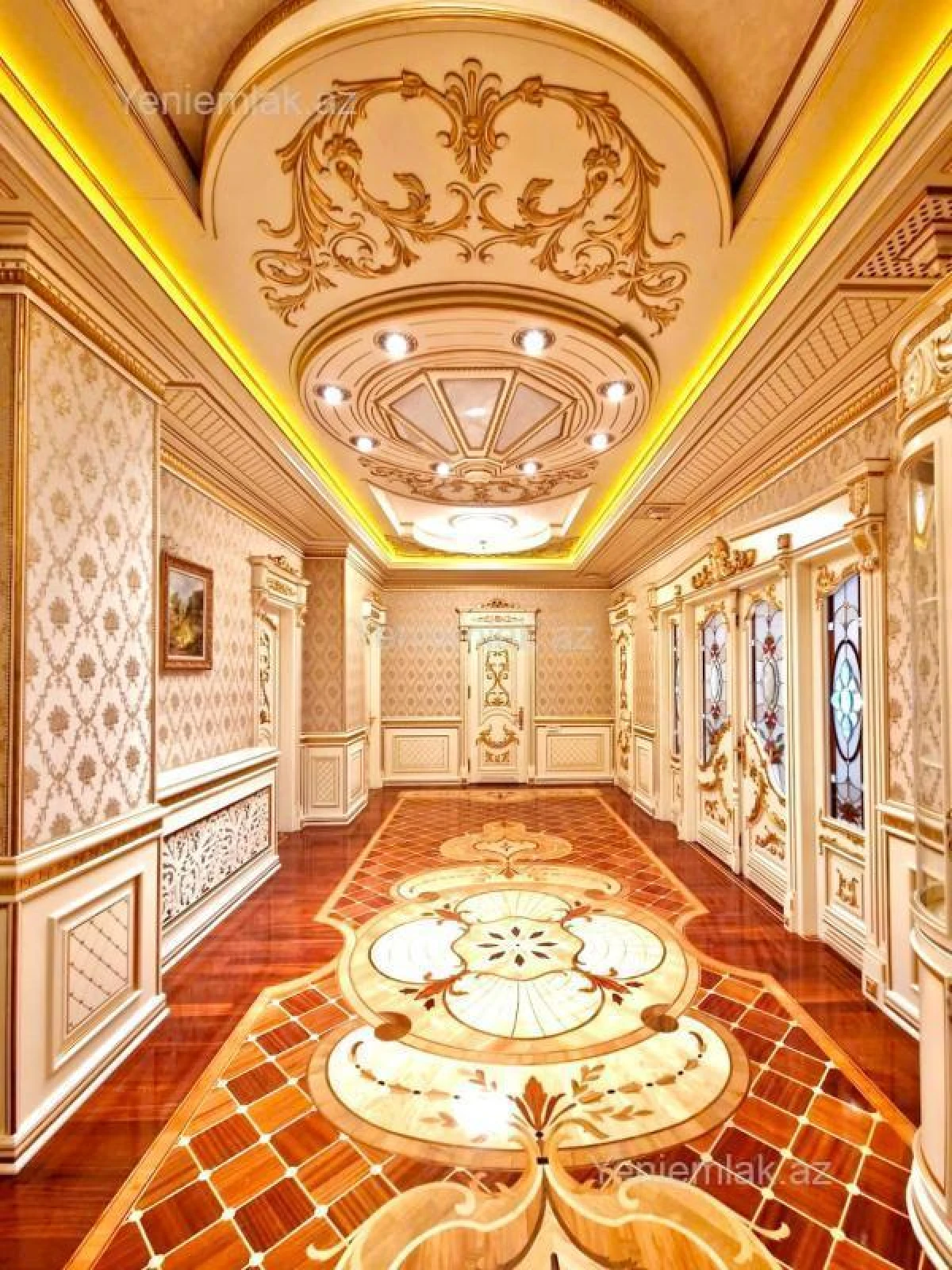 Satılır 4 otaqlı yeni tikili 250 m²