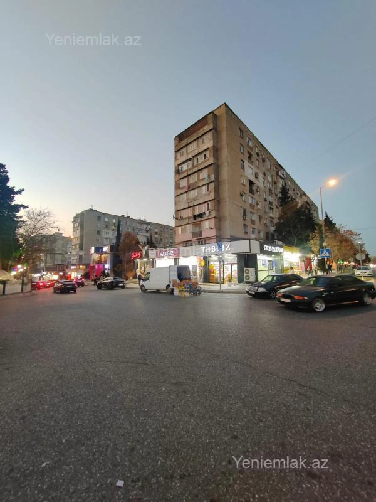 Satılır 2 otaqlı köhnə tikili 60 m²