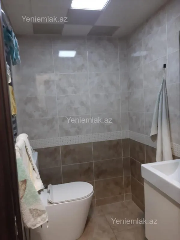 Satılır 2 otaqlı yeni tikili 50 m²