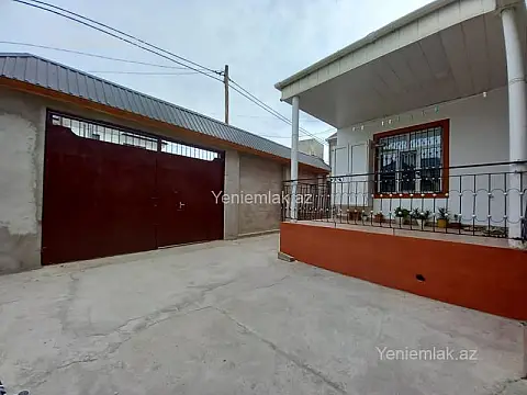 Satılır 3 otaqlı həyət evi 100 m²