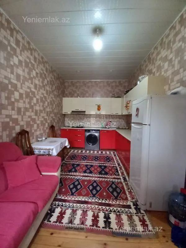 Satılır 3 otaqlı həyət evi 100 m²