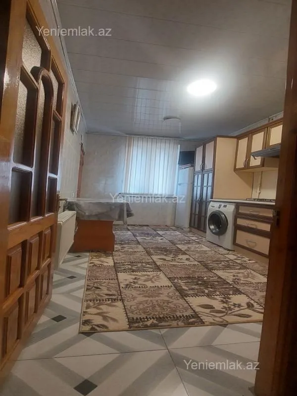 Satılır 3 otaqlı köhnə tikili 73 m²