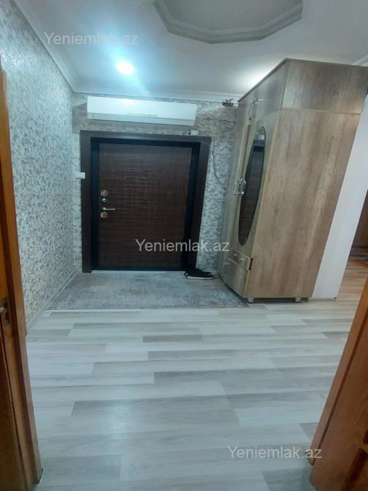Satılır 3 otaqlı köhnə tikili 73 m²