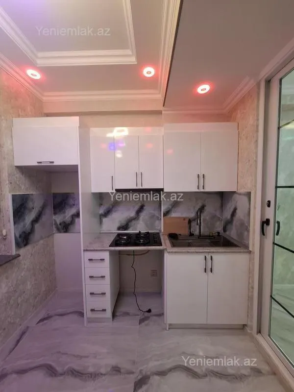 Satılır 2 otaqlı yeni tikili 61 m²