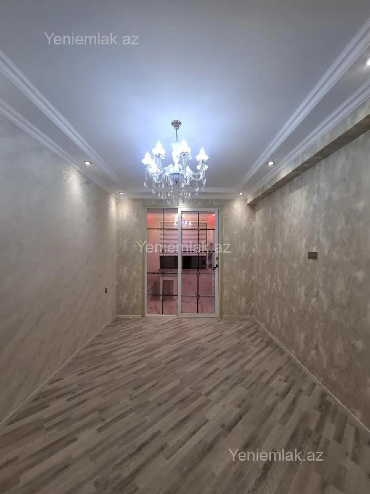 Satılır 2 otaqlı yeni tikili 61 m²