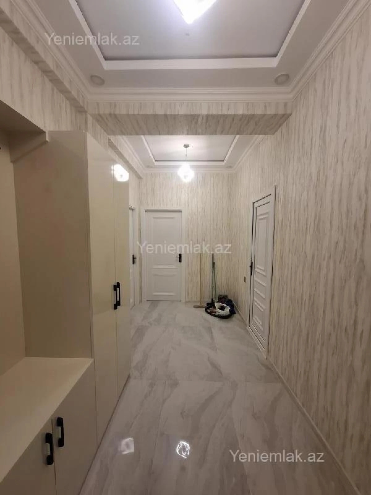 Satılır 2 otaqlı yeni tikili 61 m²
