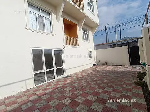 Satılır 5 otaqlı həyət evi 165 m²