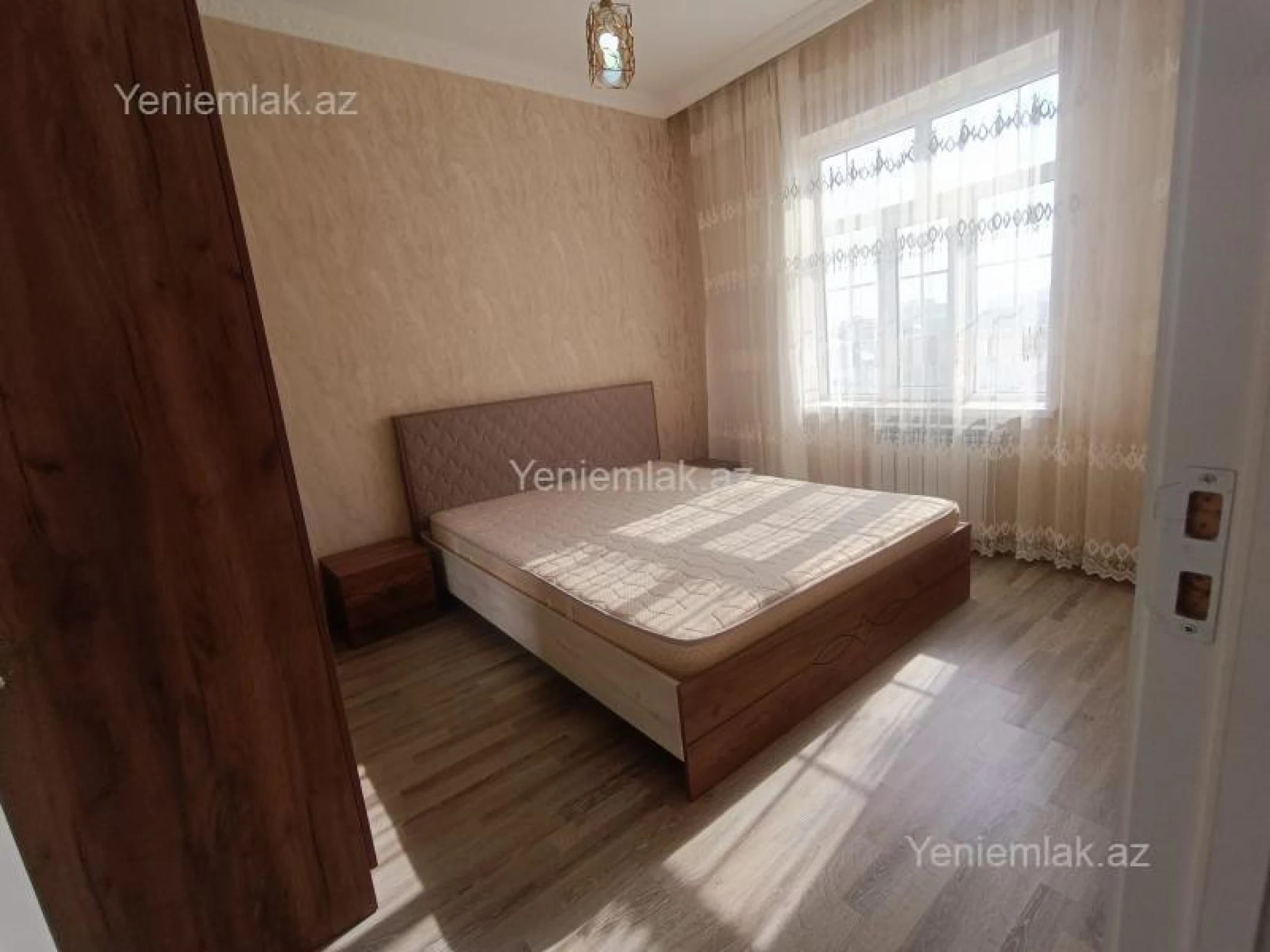 Satılır 5 otaqlı həyət evi 165 m²