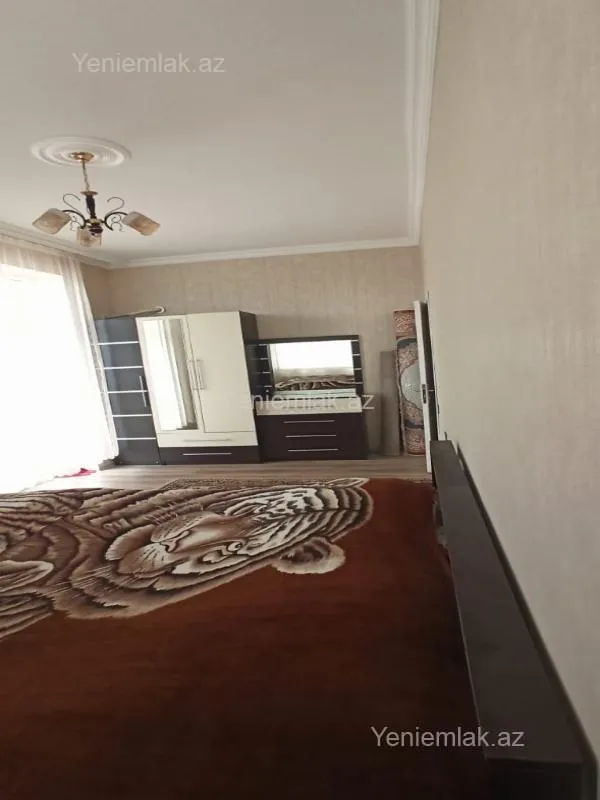 Satılır 3 otaqlı yeni tikili 85 m²