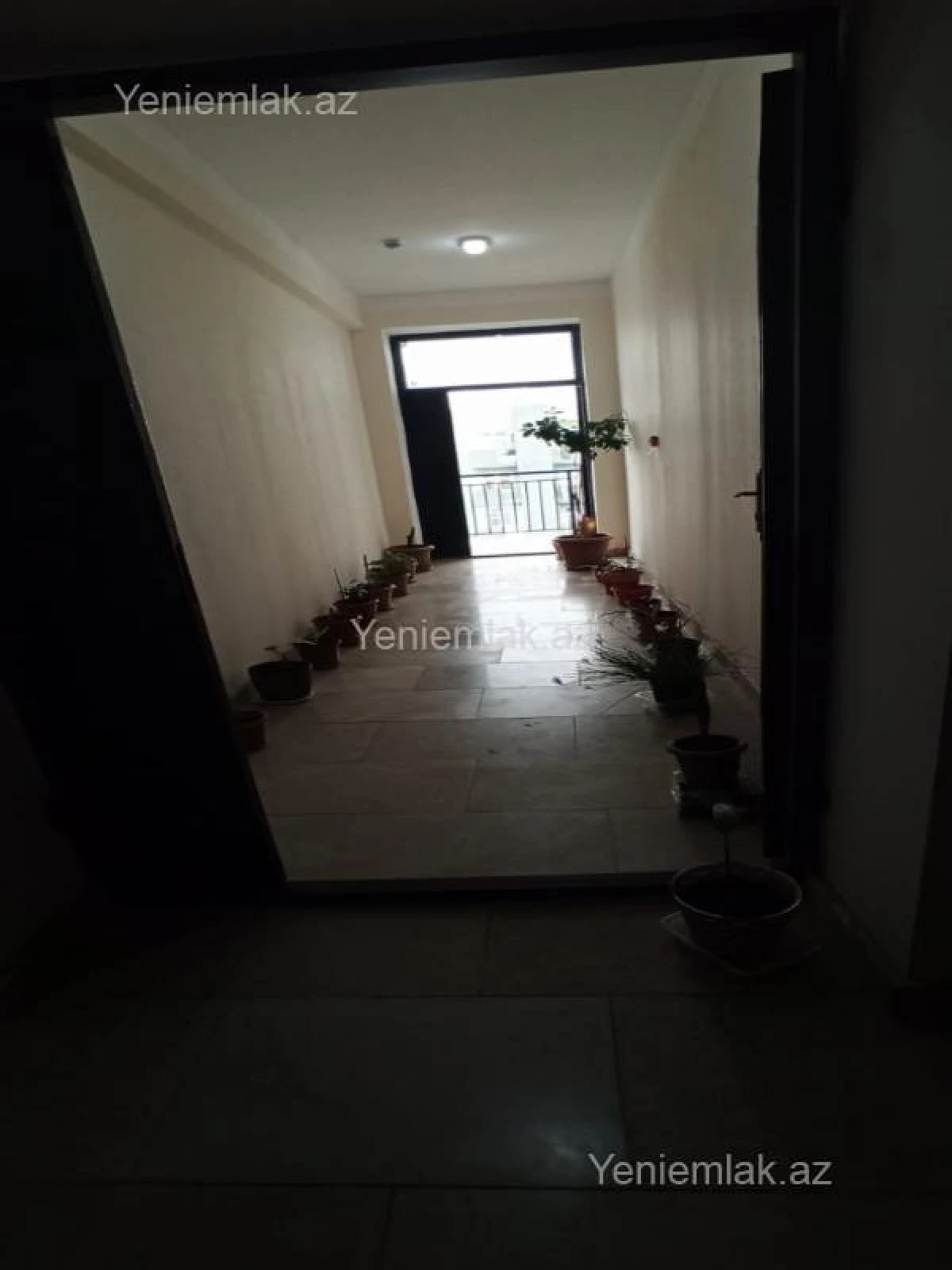 Satılır 3 otaqlı yeni tikili 85 m²