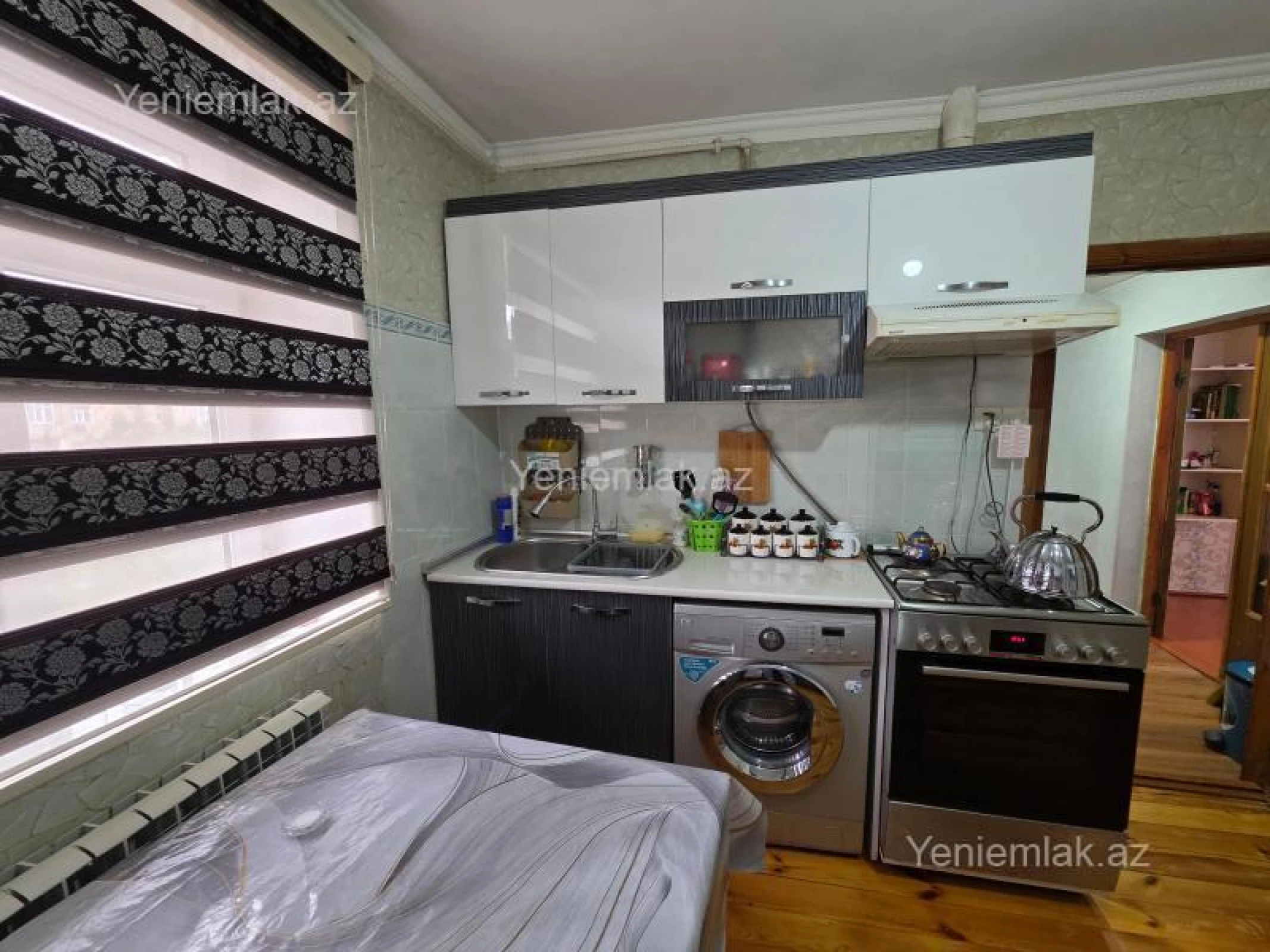 Satılır 3 otaqlı köhnə tikili 85 m²