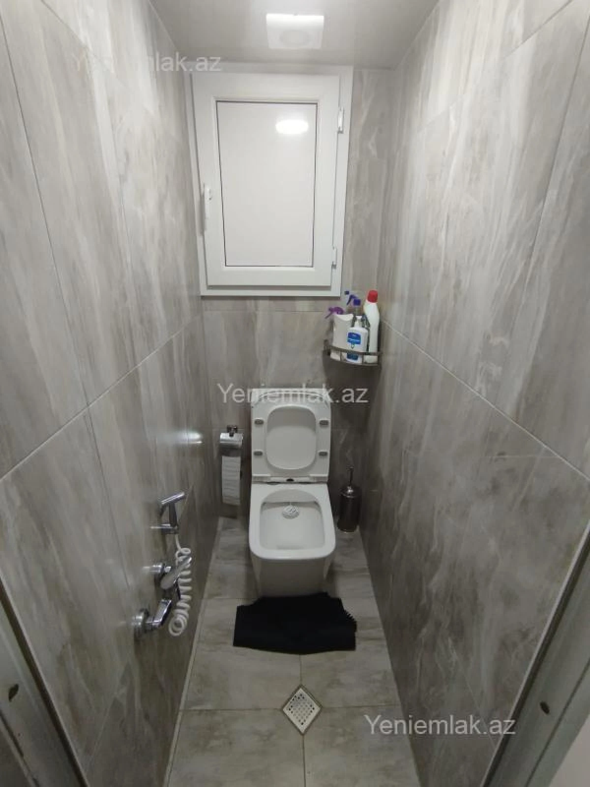 Satılır 2 otaqlı köhnə tikili 55 m²