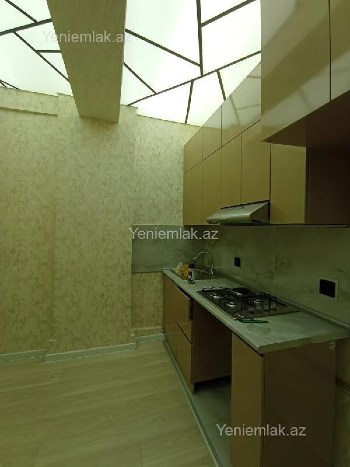 Satılır 2 otaqlı yeni tikili 53 m²