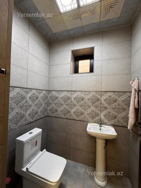 Satılır 3 otaqlı həyət evi 500 m²
