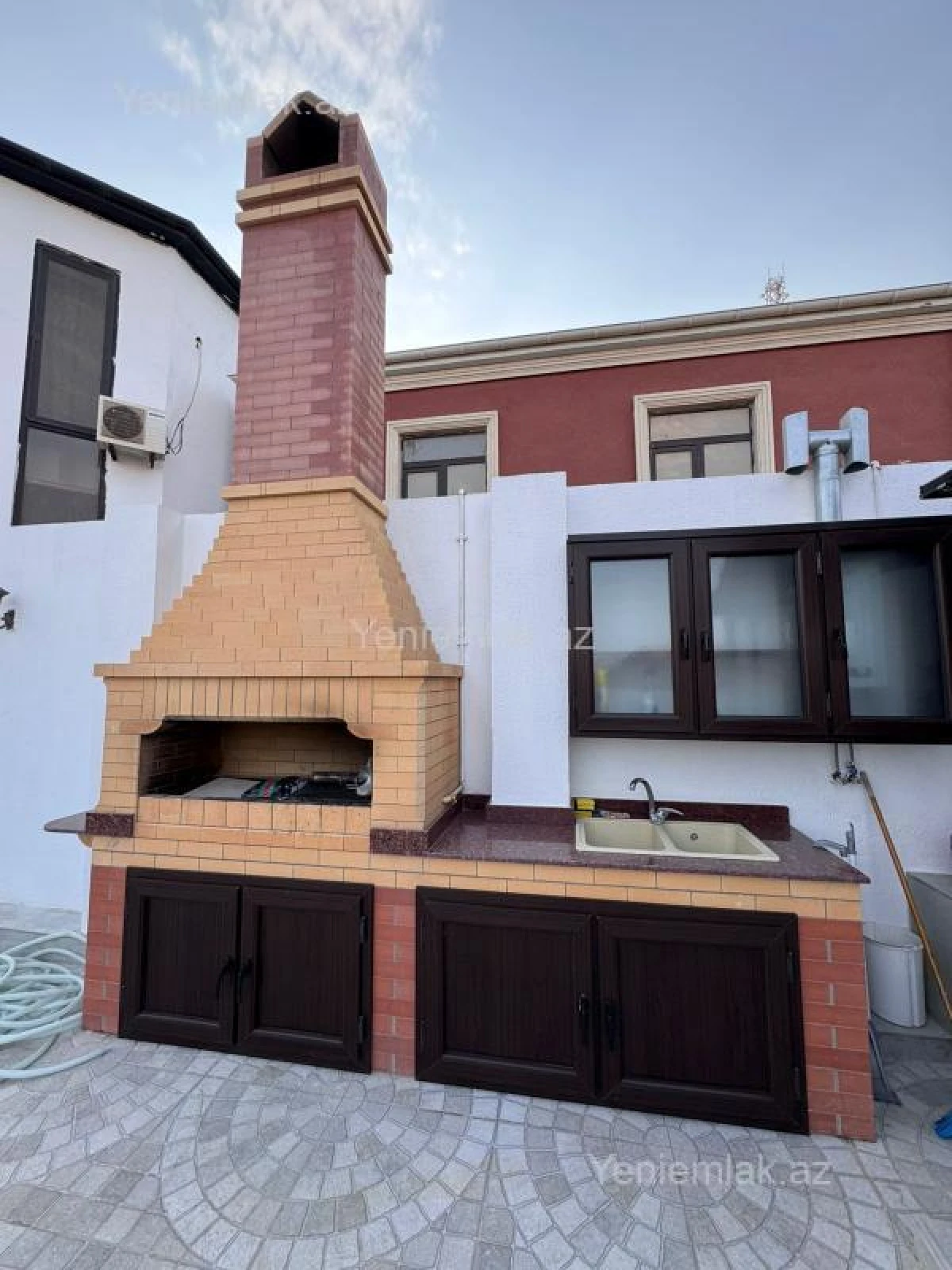 Satılır 3 otaqlı həyət evi 500 m²