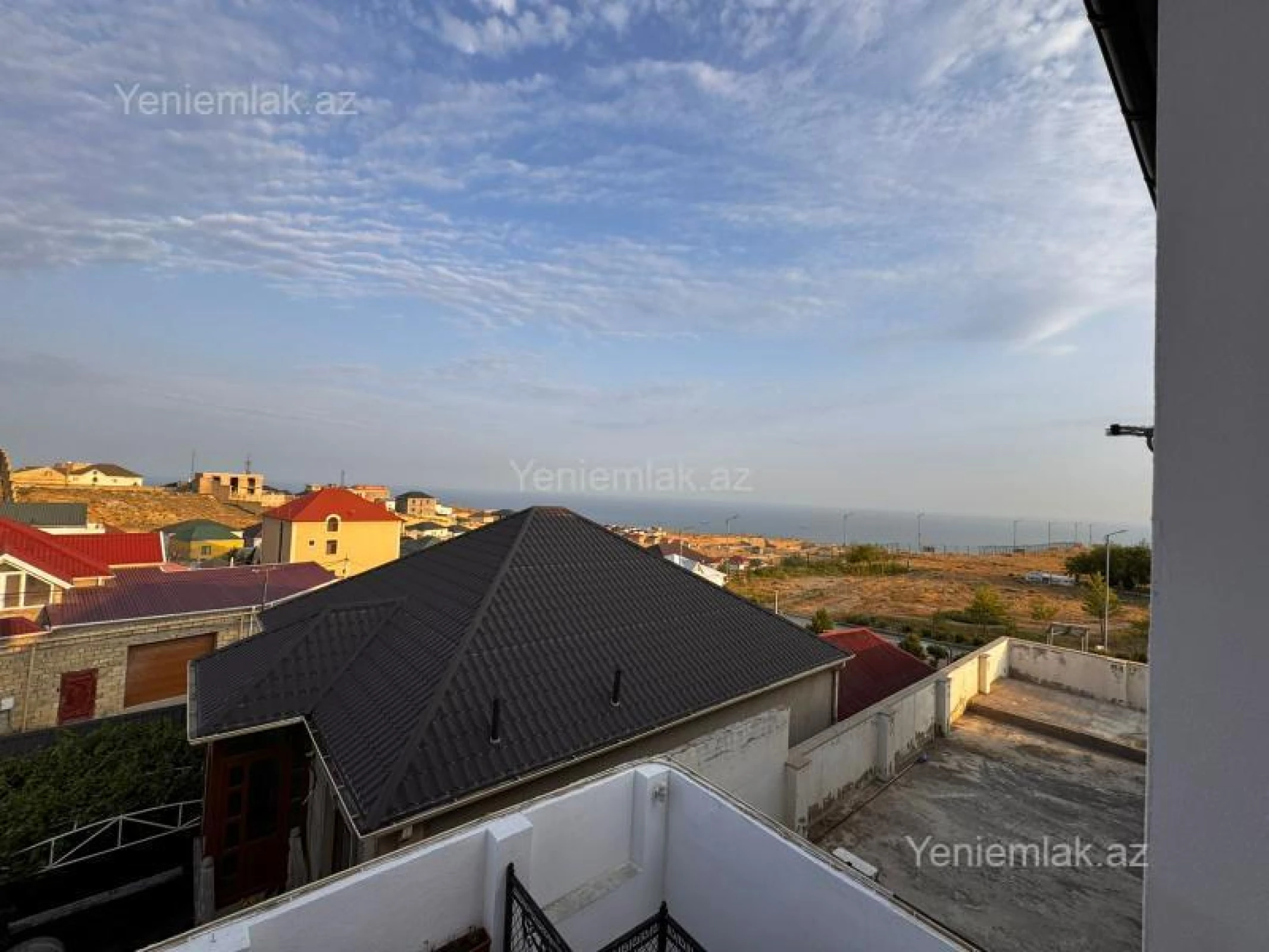 Satılır 3 otaqlı həyət evi 500 m²