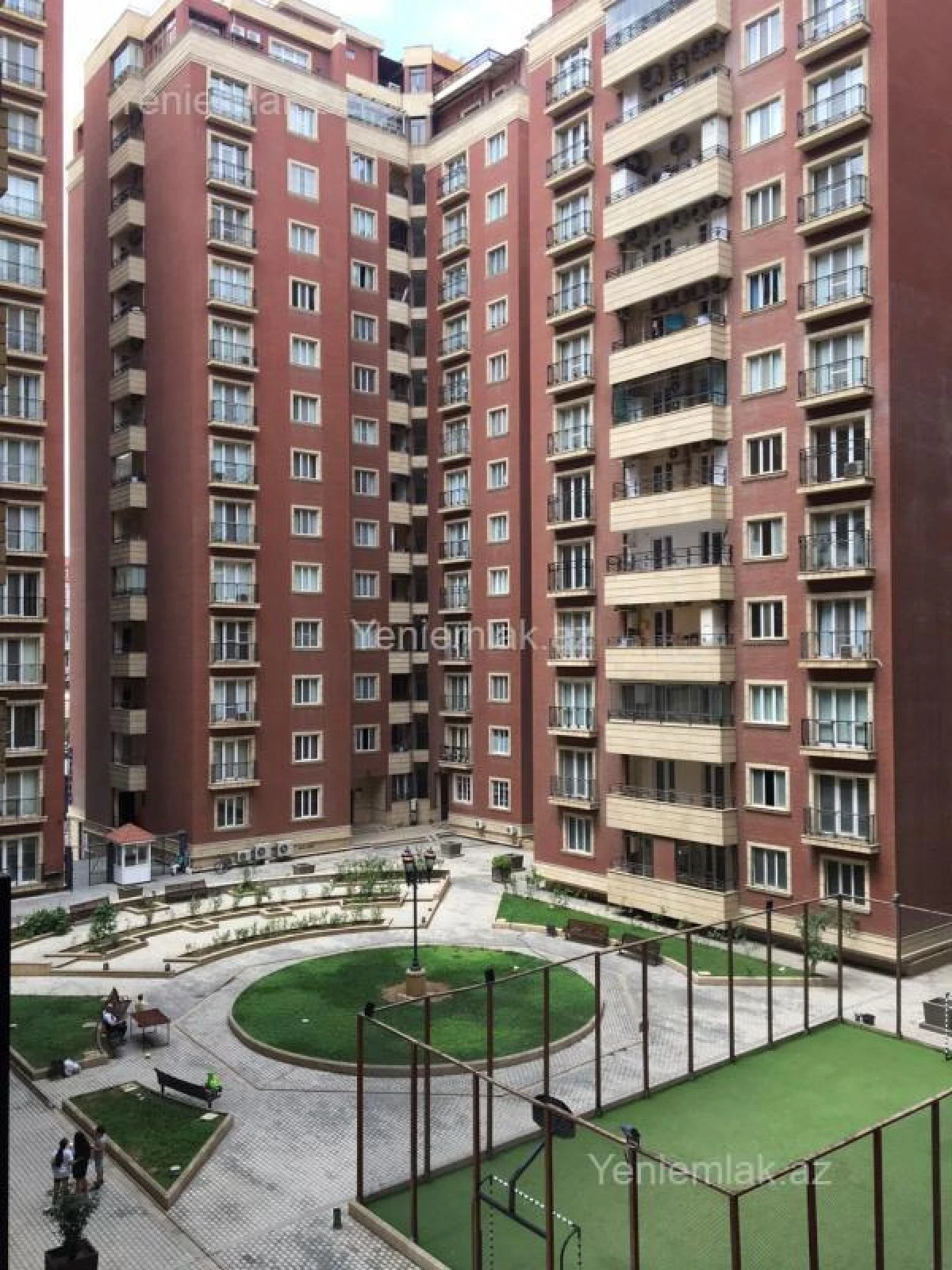 Satılır 4 otaqlı yeni tikili 224 m²
