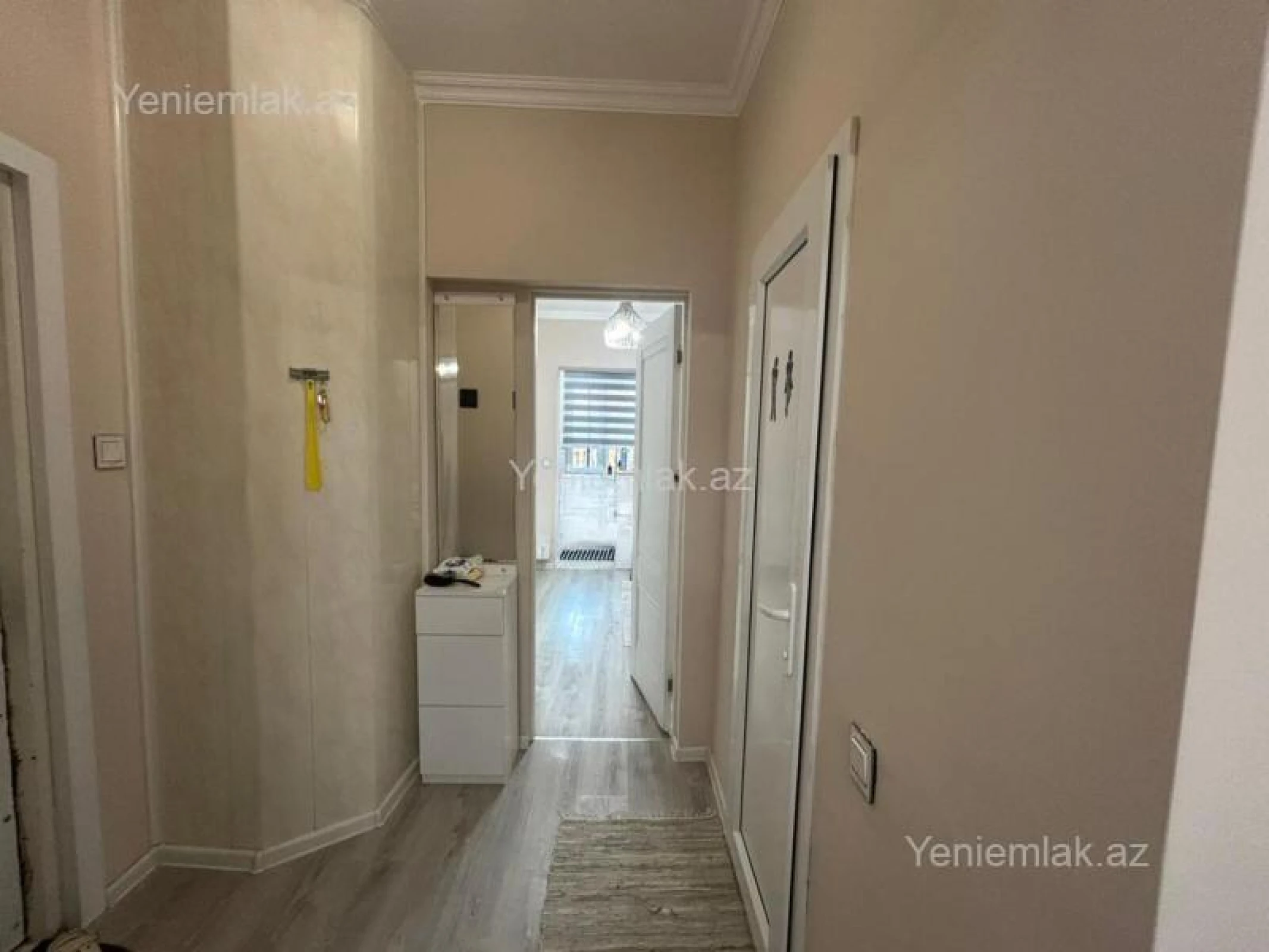 Satılır 2 otaqlı köhnə tikili 45 m²