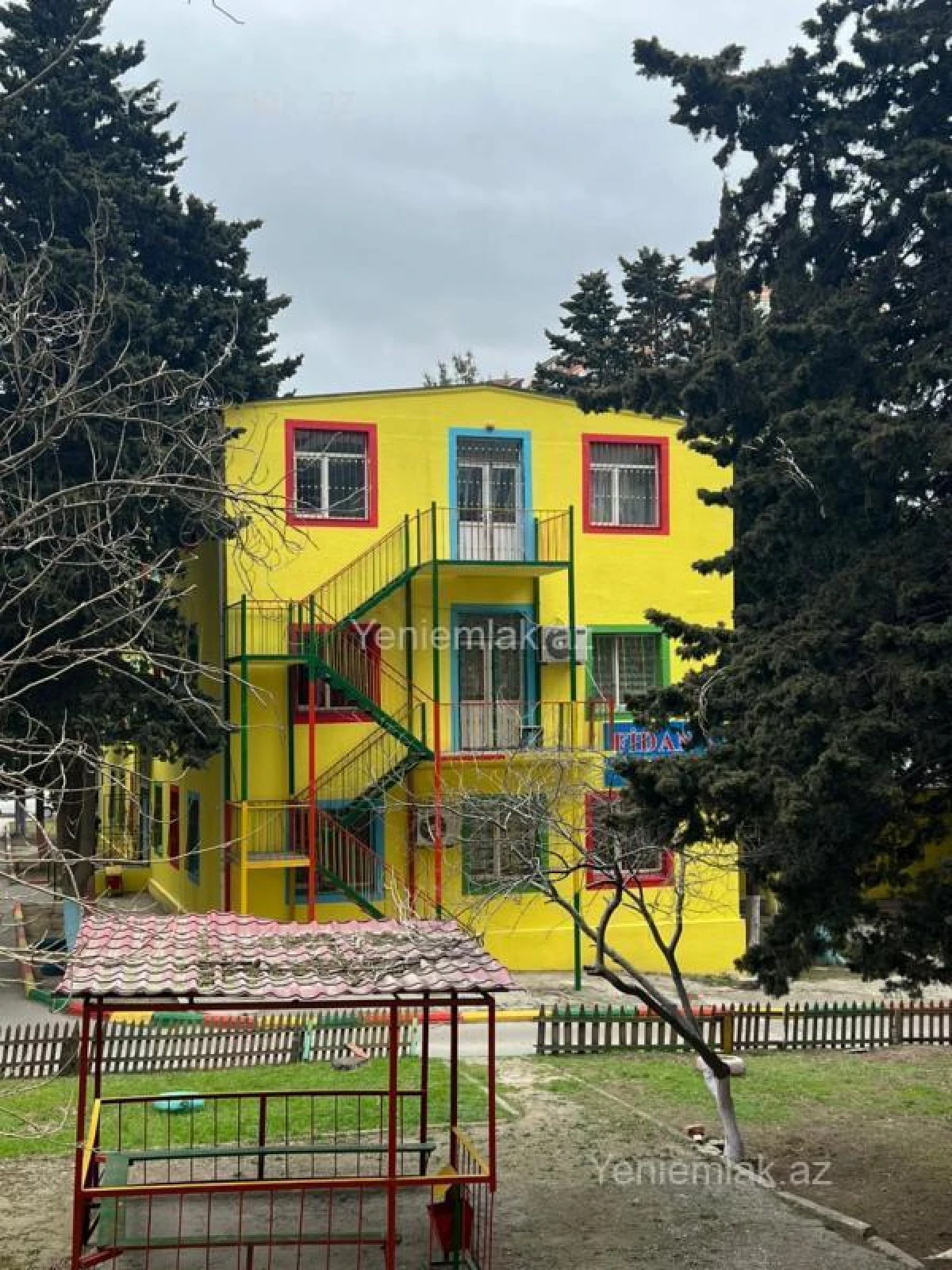 Satılır 2 otaqlı yeni tikili 89 m²