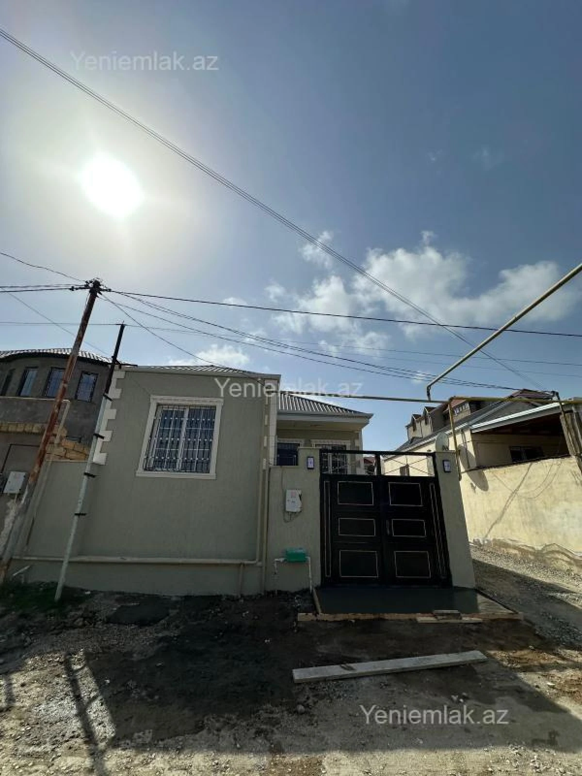 Satılır 3 otaqlı həyət evi 65 m²