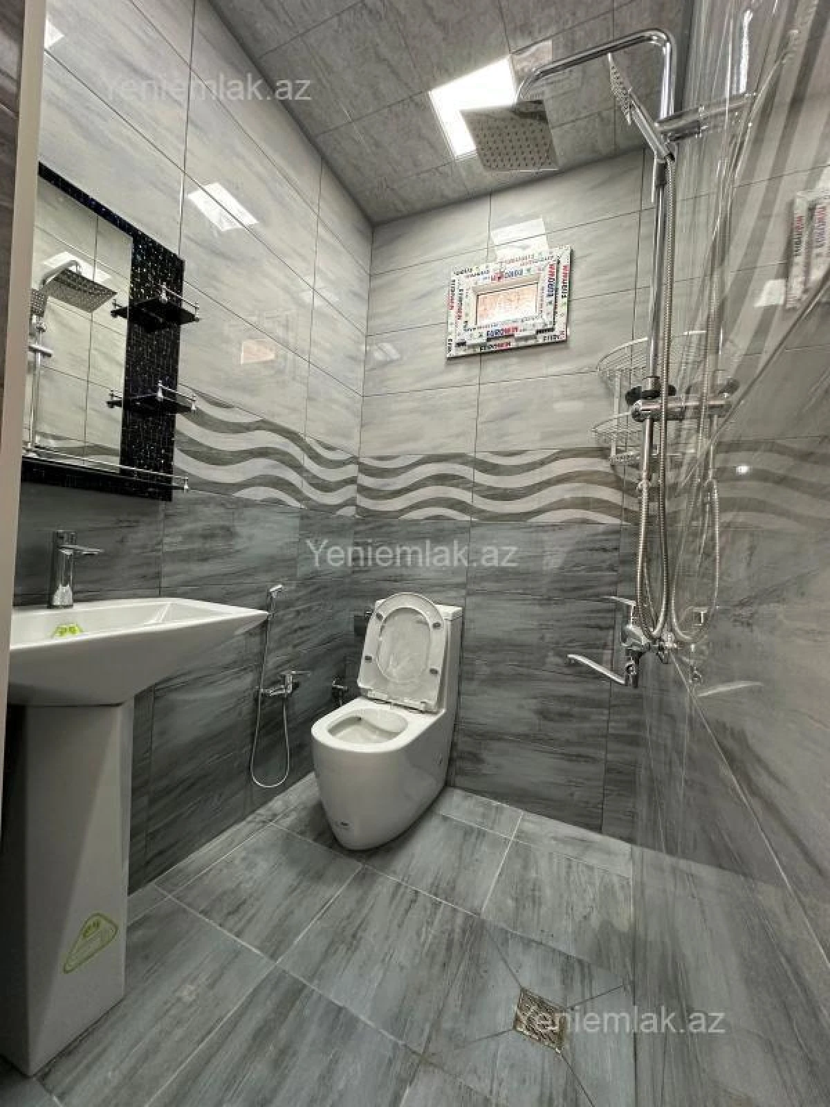 Satılır 3 otaqlı həyət evi 65 m²