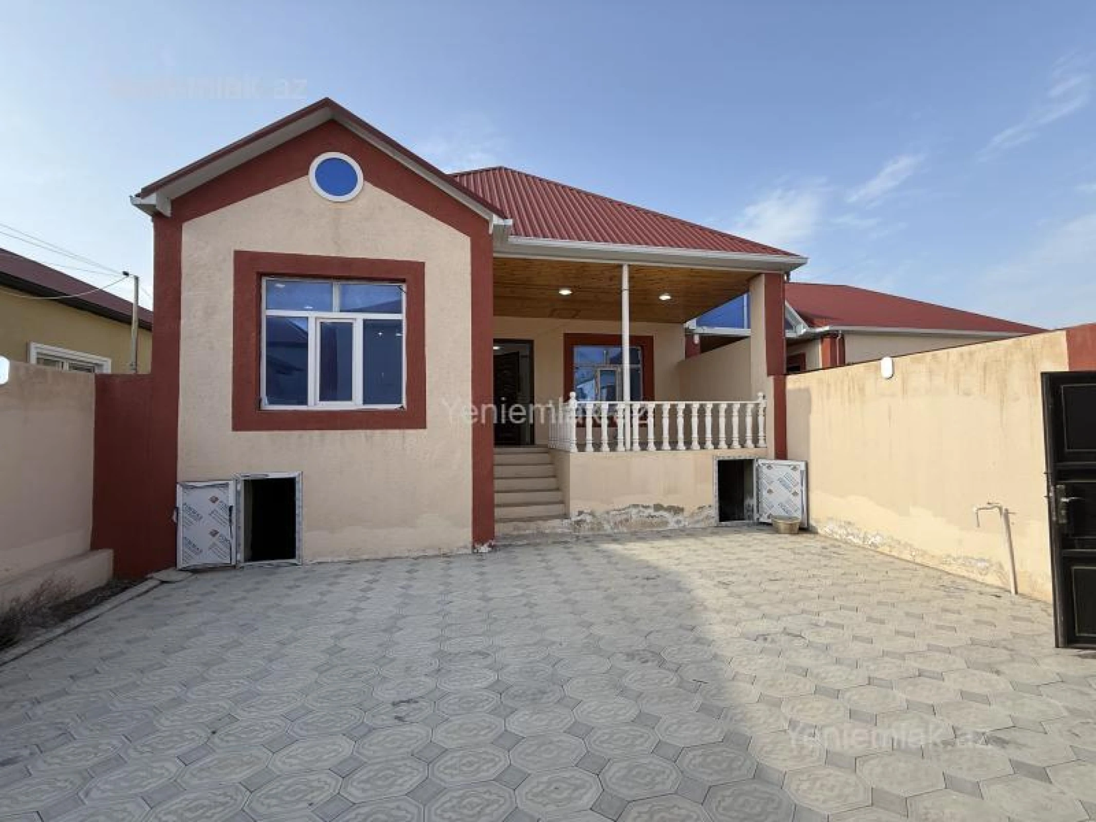 Satılır 4 otaqlı həyət evi 110 m²