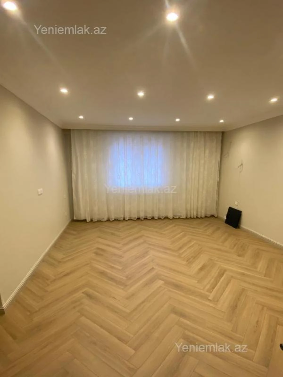 Satılır 3 otaqlı yeni tikili 110 m²