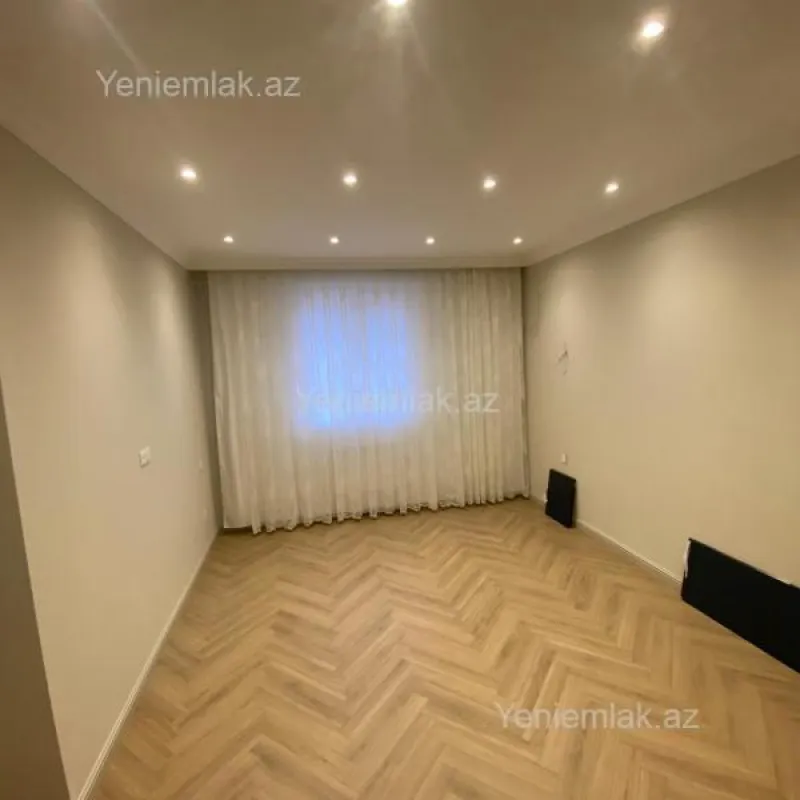 Satılır 3 otaqlı yeni tikili 110 m²