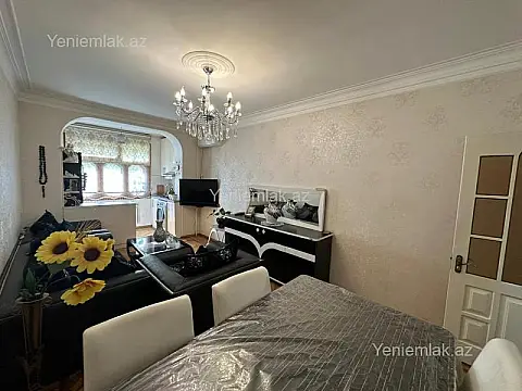 Satılır 3 otaqlı köhnə tikili 60 m² — Bakı, Nizami 3 otaq 60.00 m²