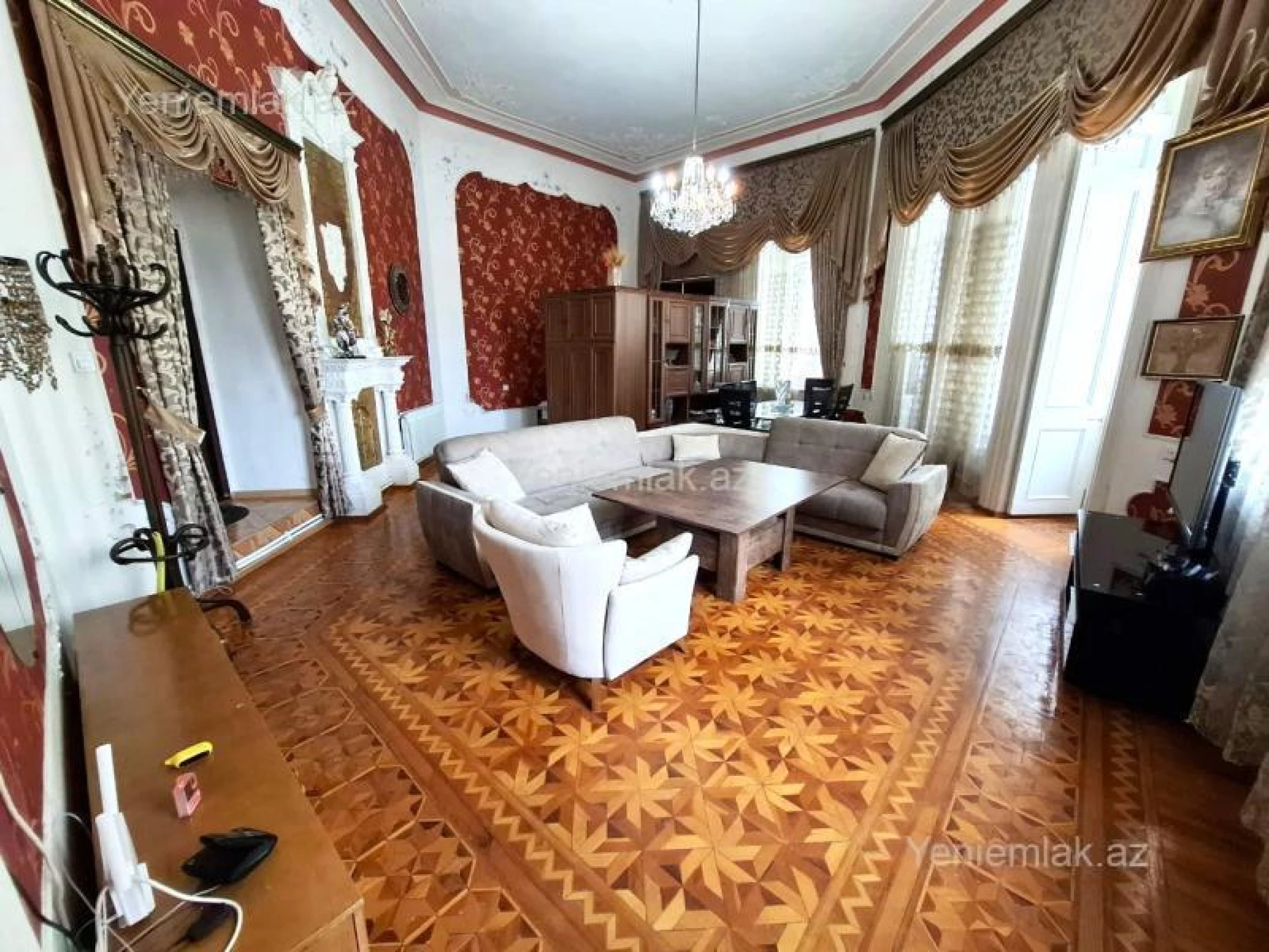 Satılır 3 otaqlı köhnə tikili 75 m²