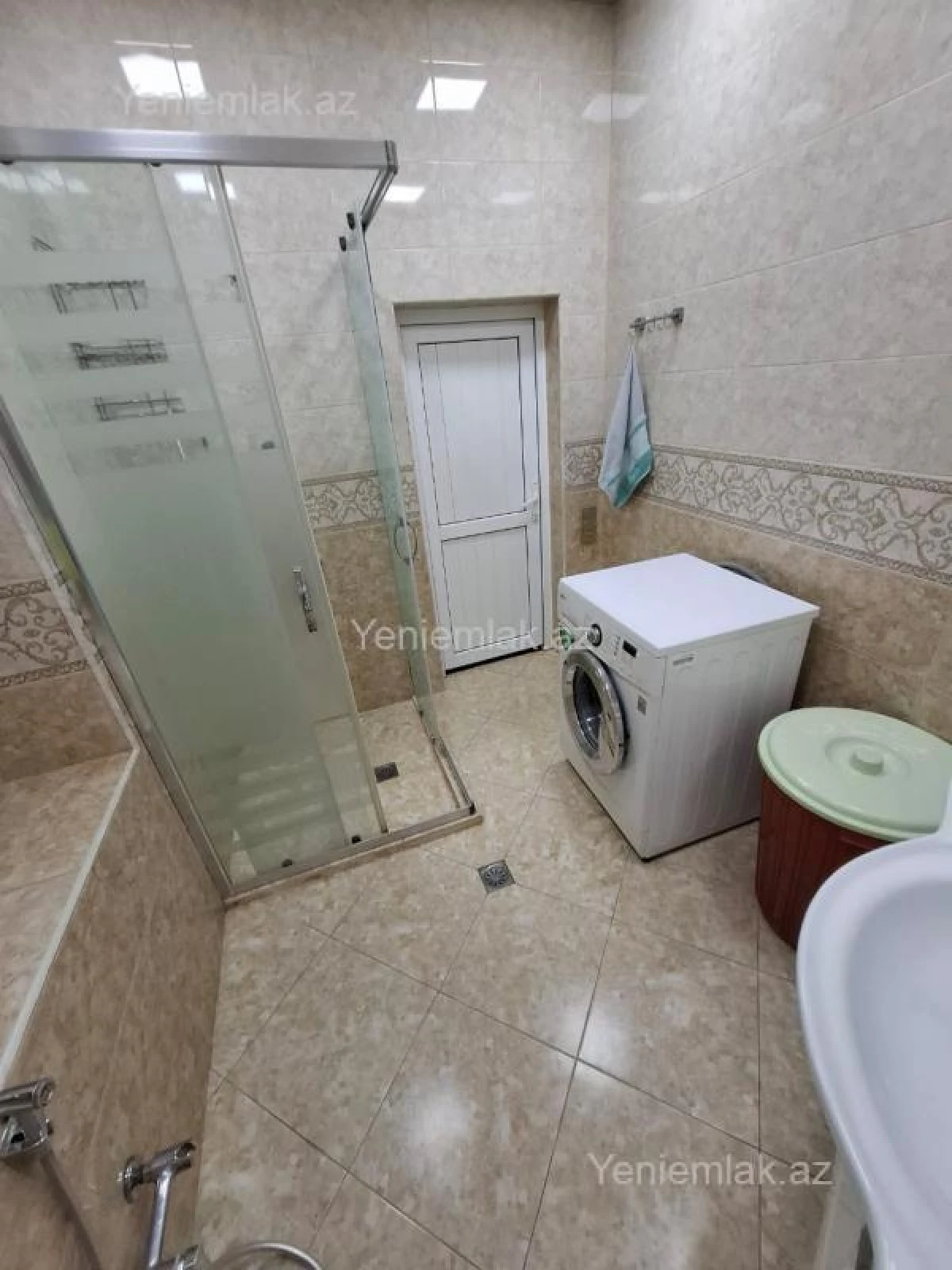 Satılır 3 otaqlı köhnə tikili 75 m²