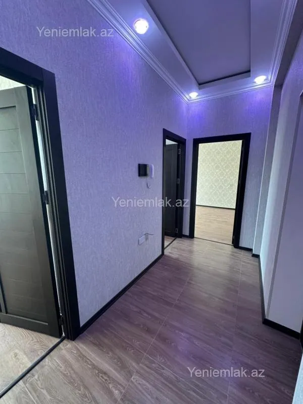 Satılır 2 otaqlı yeni tikili 60 m²