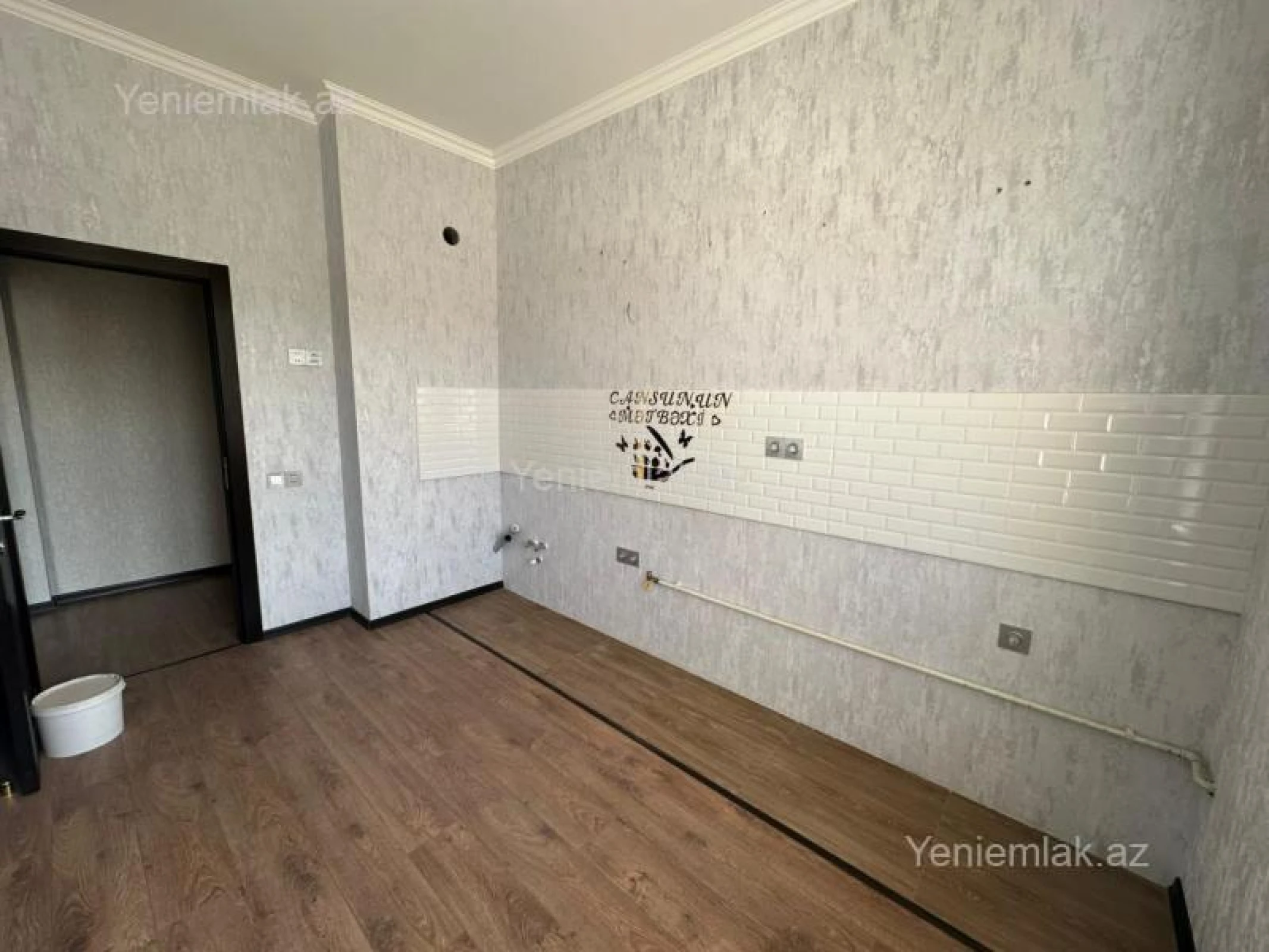 Satılır 2 otaqlı yeni tikili 60 m²
