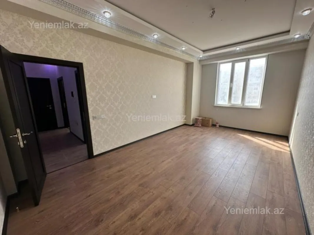 Satılır 2 otaqlı yeni tikili 60 m²