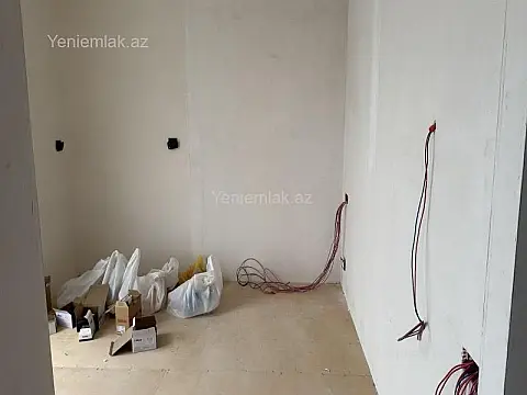 Satılır 2 otaqlı yeni tikili 60 m²