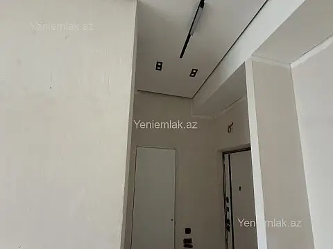 Satılır 2 otaqlı yeni tikili 60 m²