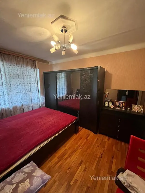 Satılır 3 otaqlı köhnə tikili 65 m²