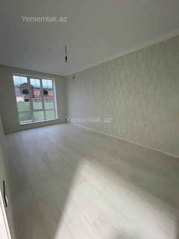 Satılır 2 otaqlı yeni tikili 50 m²