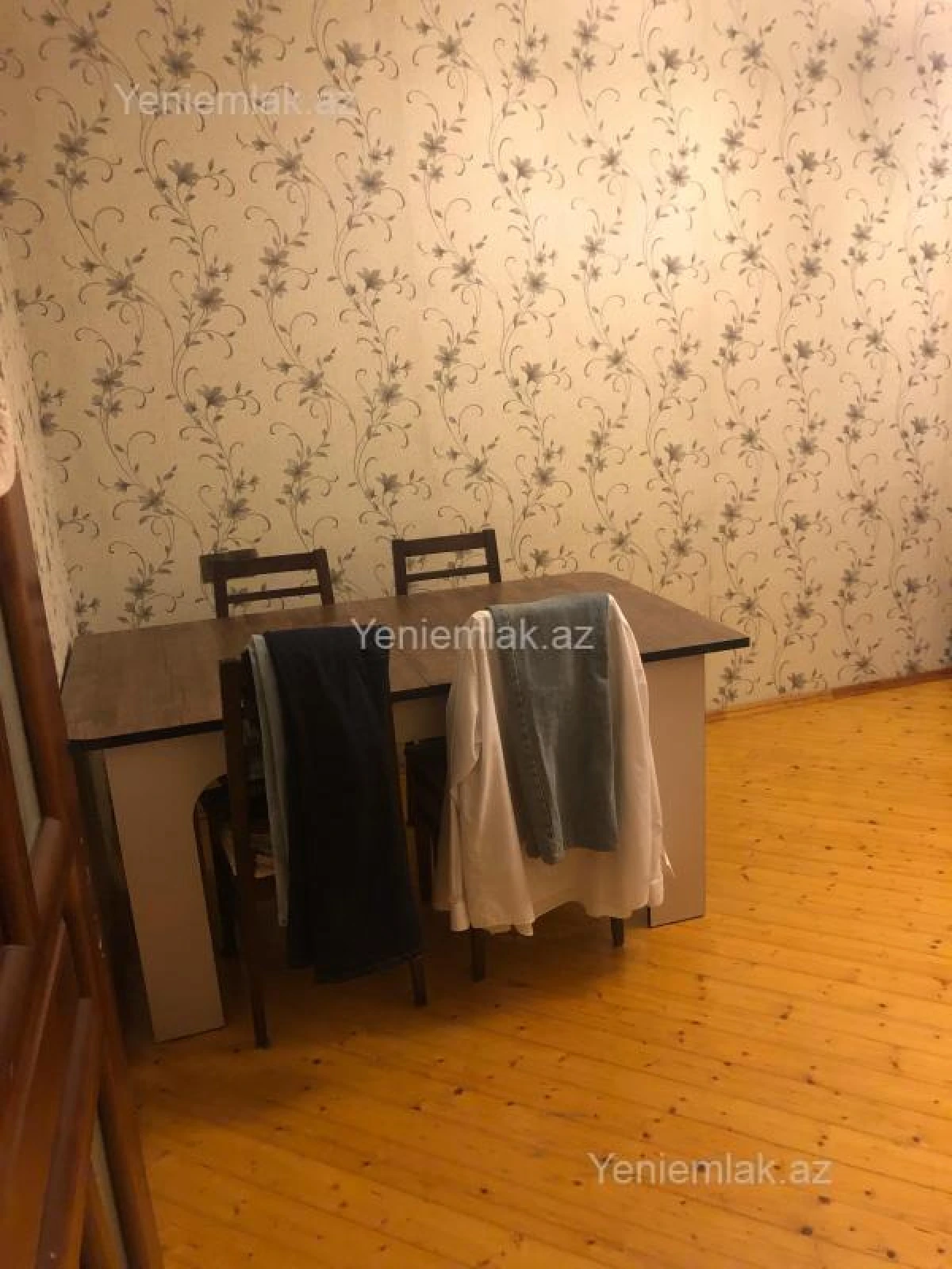 Satılır 3 otaqlı köhnə tikili 80 m²