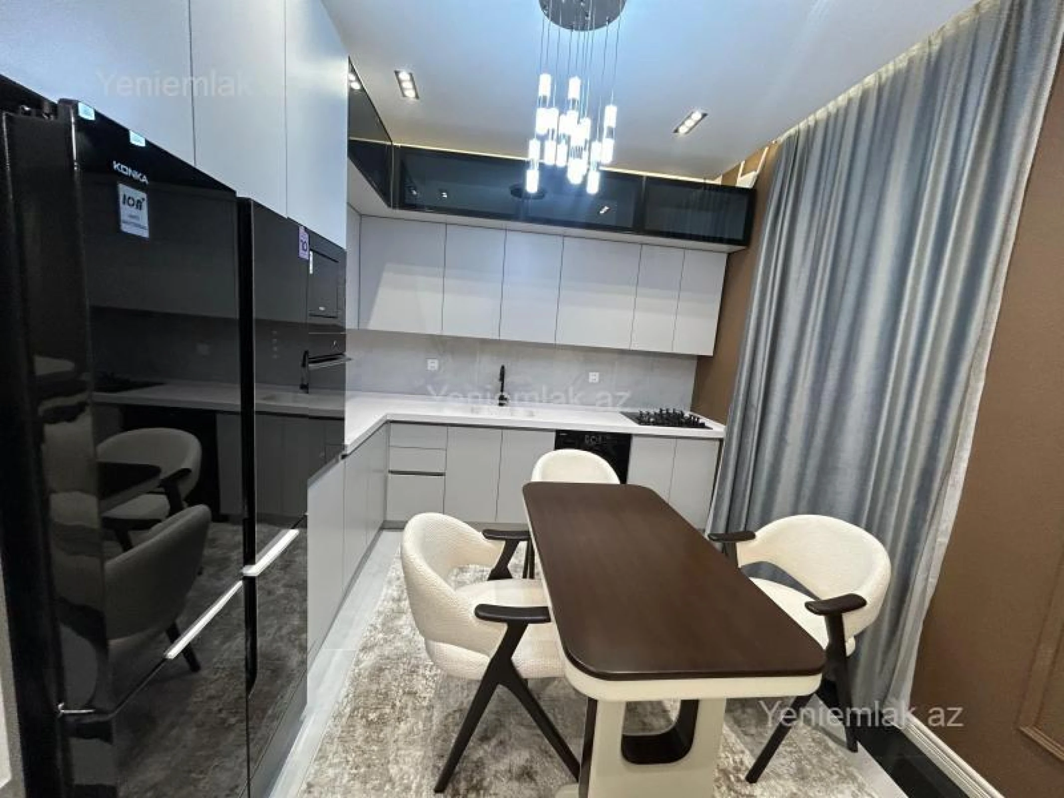 Satılır 4 otaqlı həyət evi 150 m²