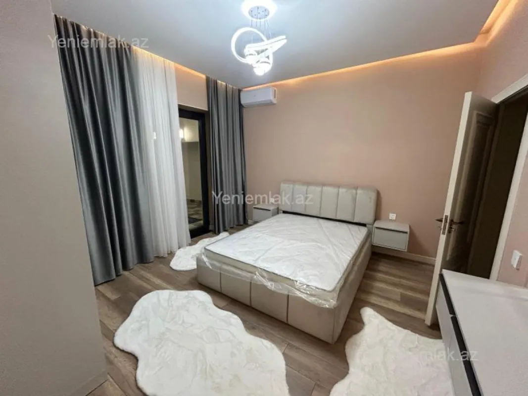 Satılır 4 otaqlı həyət evi 150 m²