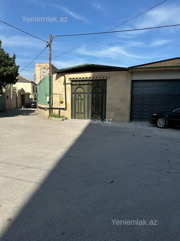 Satılır 5 otaqlı həyət evi 140 m²