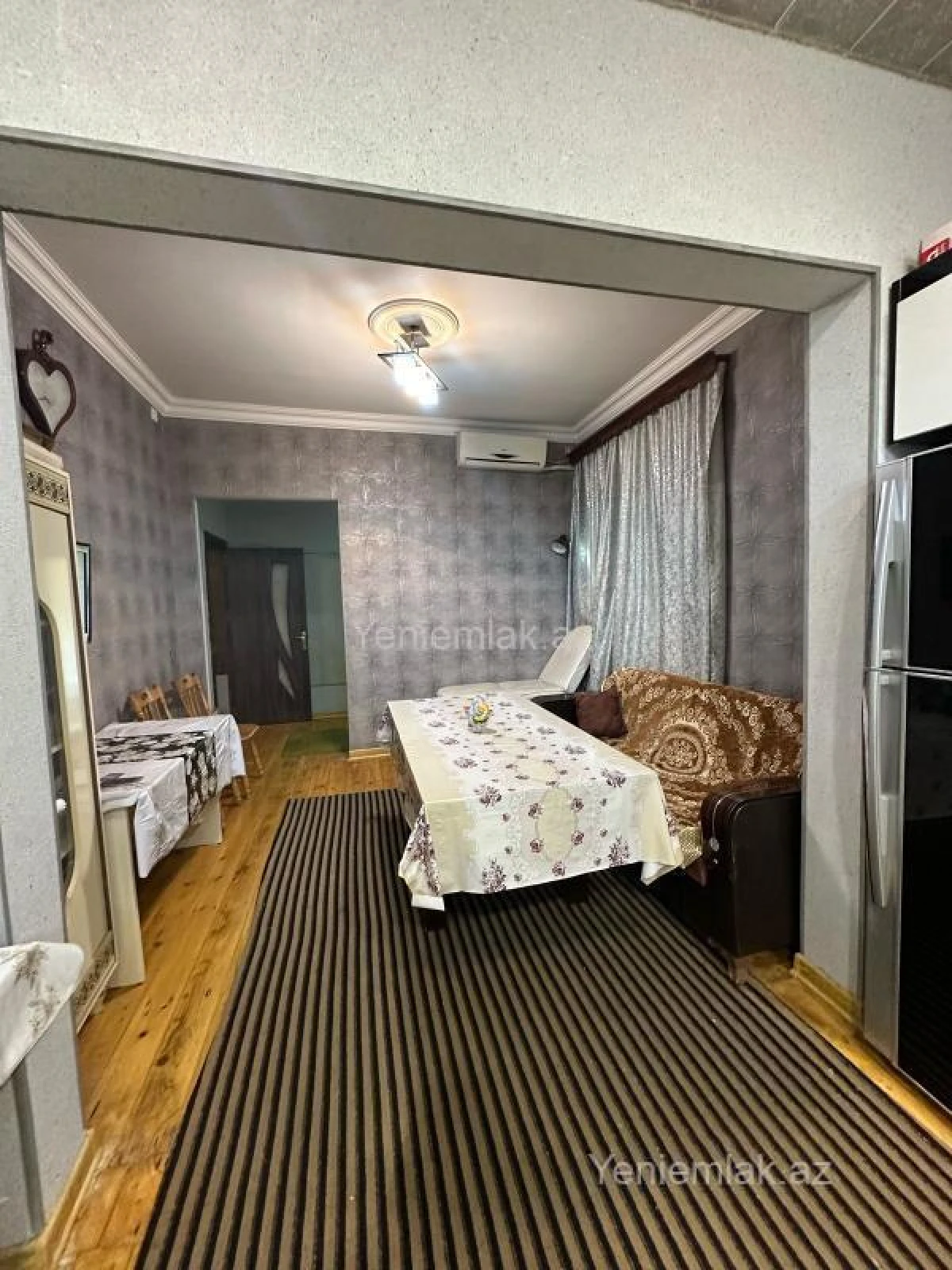 Satılır 5 otaqlı həyət evi 140 m²