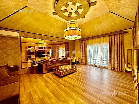 Satılır 4 otaqlı həyət evi 222 m²