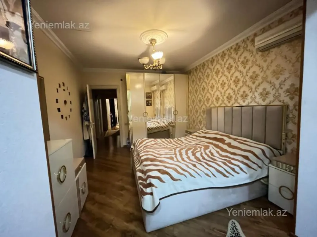 Satılır 3 otaqlı yeni tikili 85 m²