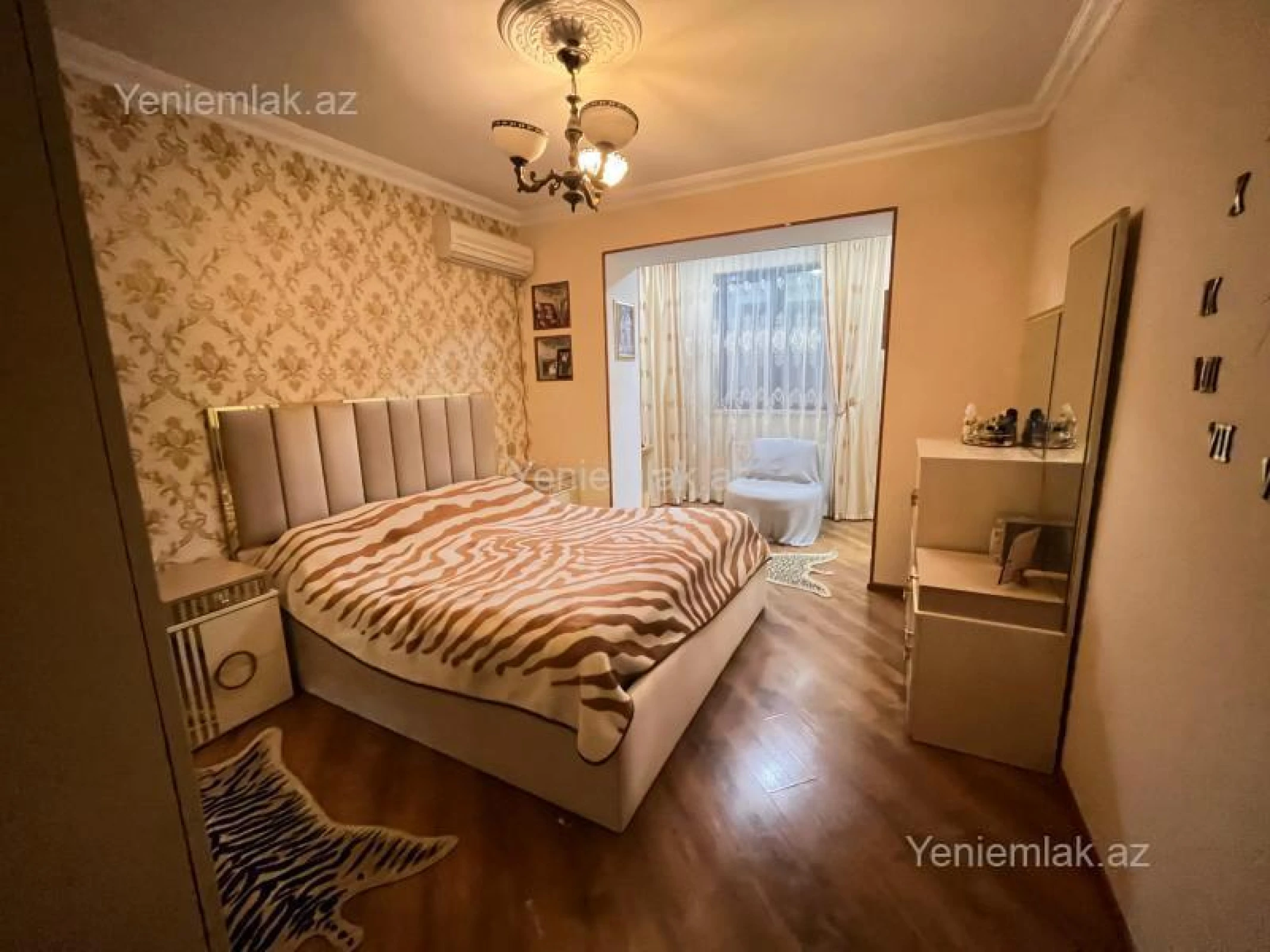 Satılır 3 otaqlı yeni tikili 85 m²