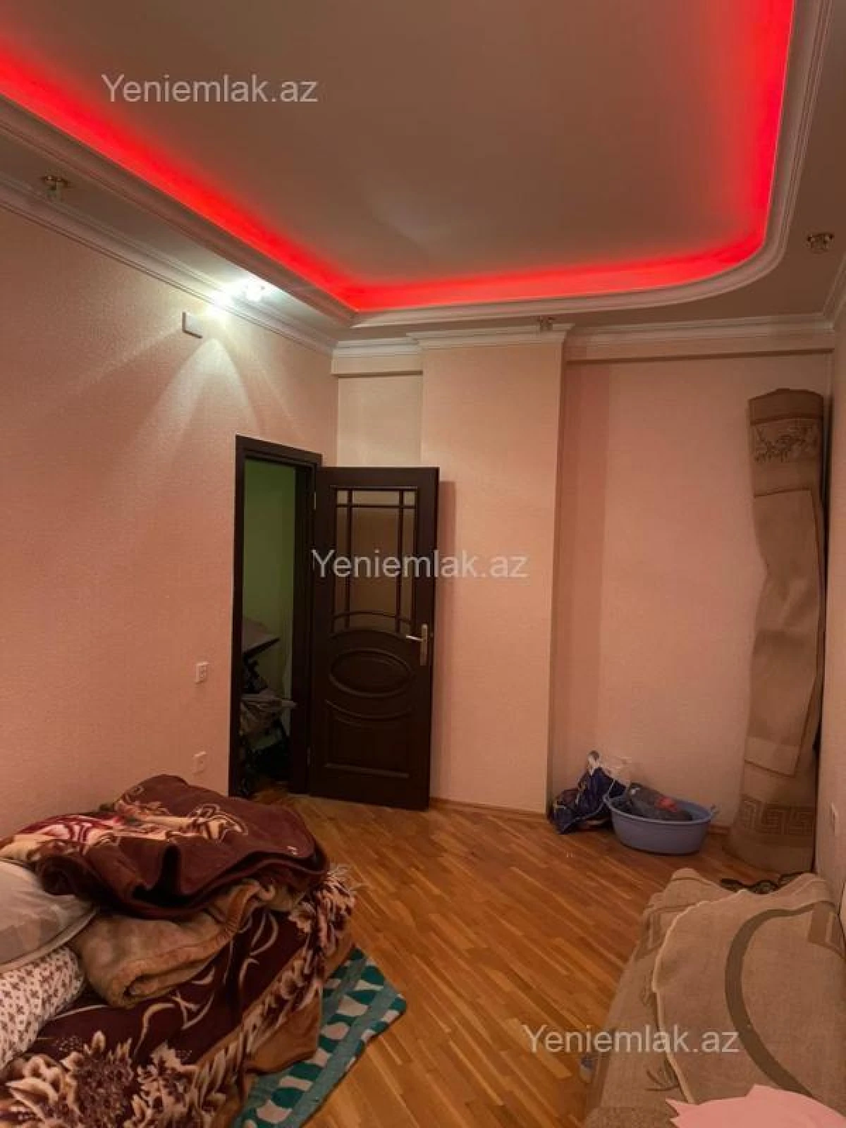 Satılır 3 otaqlı yeni tikili 118 m²
