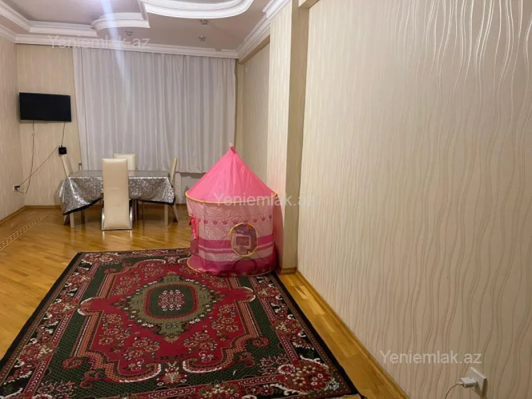 Satılır 3 otaqlı yeni tikili 118 m²