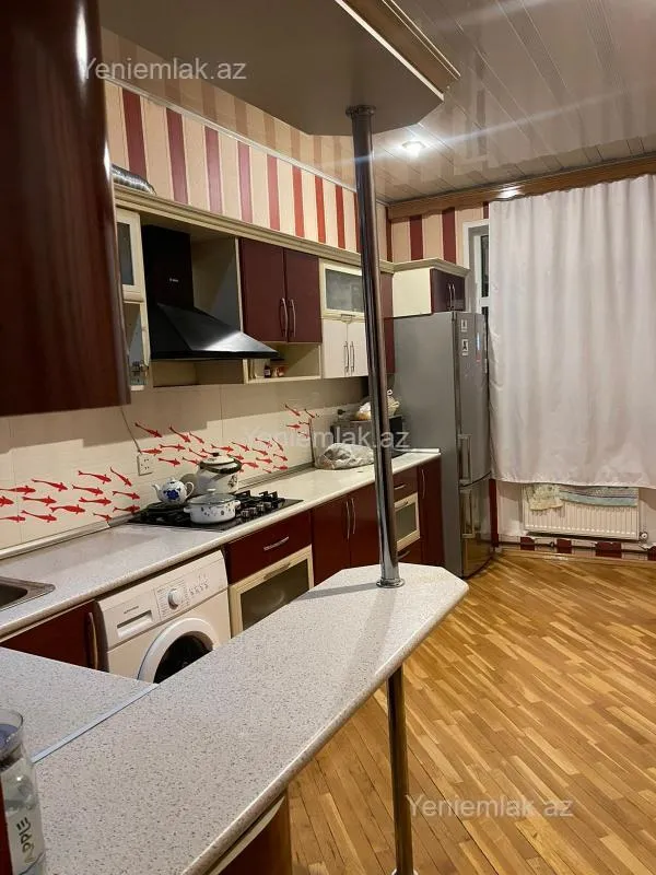 Satılır 3 otaqlı yeni tikili 118 m²