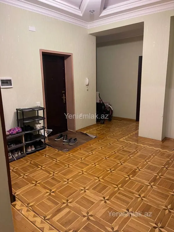 Satılır 3 otaqlı yeni tikili 118 m²